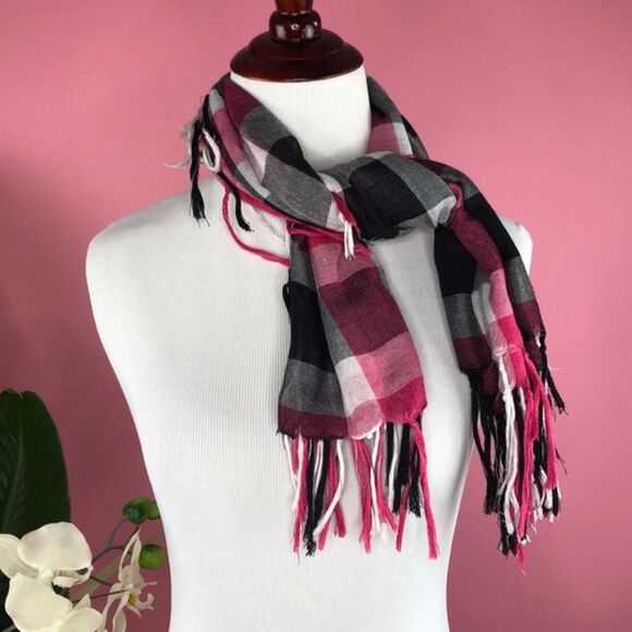 Cotton On Multi Plaid Burberry Style Fringe Wrap Blanket Scarf OS - Picture 3 of 8